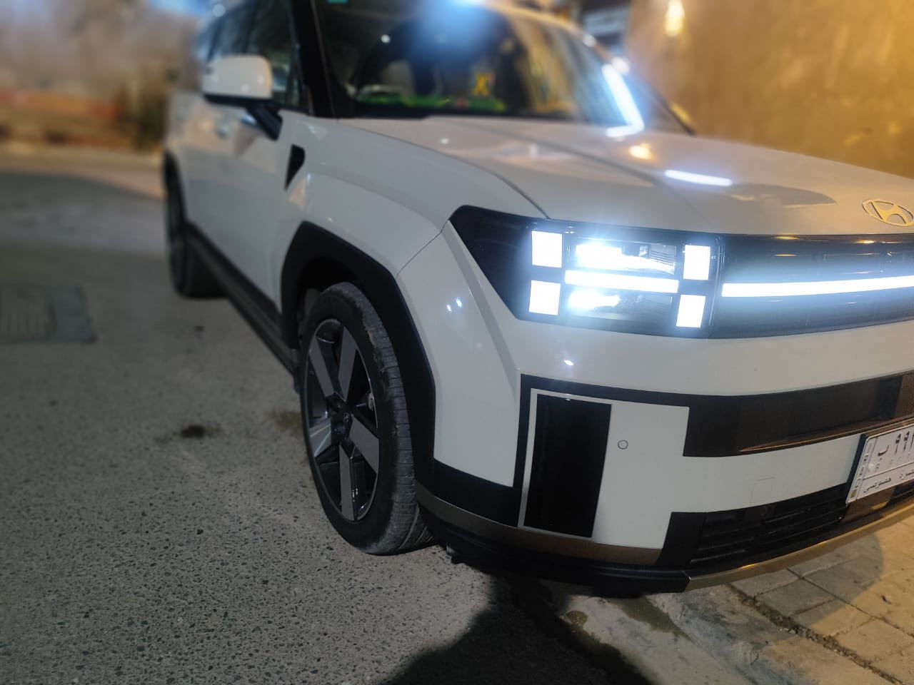 � للبيع — هيونداي سنتافيا  موديل 2024

المواصفات:
• سيارة نظيفة جدًا شبه جديدة
• مازالت نايلونات الوكالة موجودة على المقاعد
• داخلية مخمل لون بيج فخم
• شاشة كبيرة + كاميرات
• حساسات أمامية وخلفية
• إنارة LED حديثة
• تحكم من المقود
• تبريد وتدفئة
• وضعيات قيادة متعددة
• رقم بصرة خصوصي

السيارة بحالة ممتازة جدًا، استخدام خفيف ولا تحتاج أي مصروف.

📍 الموقع: البصرة
💰 السعر: 260 وبيها مجال

للاستفسار مراسلة الخاص أو الاتصال
***********
