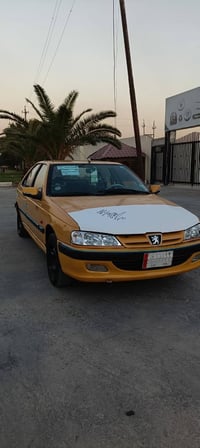 سياره بيجو باص موديل 2015 سياره بيها جاملغ الخلفي بارد بالهلال فقط سيا...