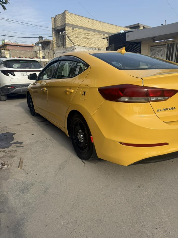 سلام عليكم الانترا للبيع موديل 17 سونار موجود داخل صور
السعر 125 وبيها مجال بسيط مكاني بغداد المدينه الصدر رقم الهاتف ***********
