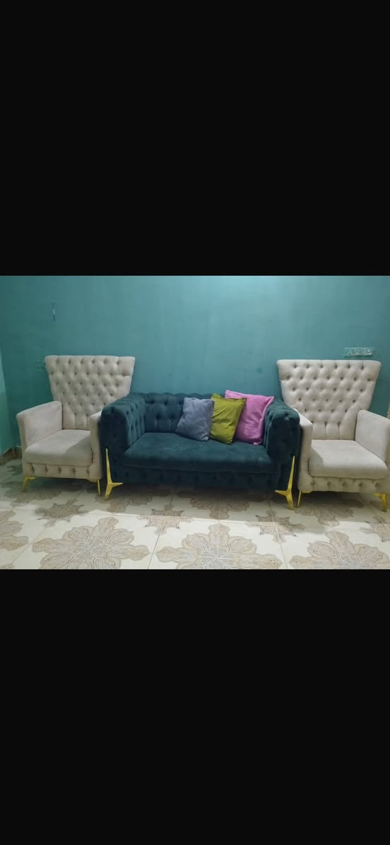 تخم عشر مقاعد نظيف السعر ٥٠٠


**إذا كنت صاحب هذا الإعلان وتريد حذفه لأي سبب، رجاءا أرسل رسالة إلى الدعم الفني**