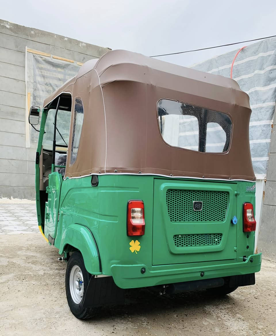 السلام عليكم لبيع موديل 22 رقم وسنويه كربلاء مداور ثاني يوم كفاله عامه تكتك جديده مكان بابل الهاشميه بيع مراوس حسب قناعه ***********
