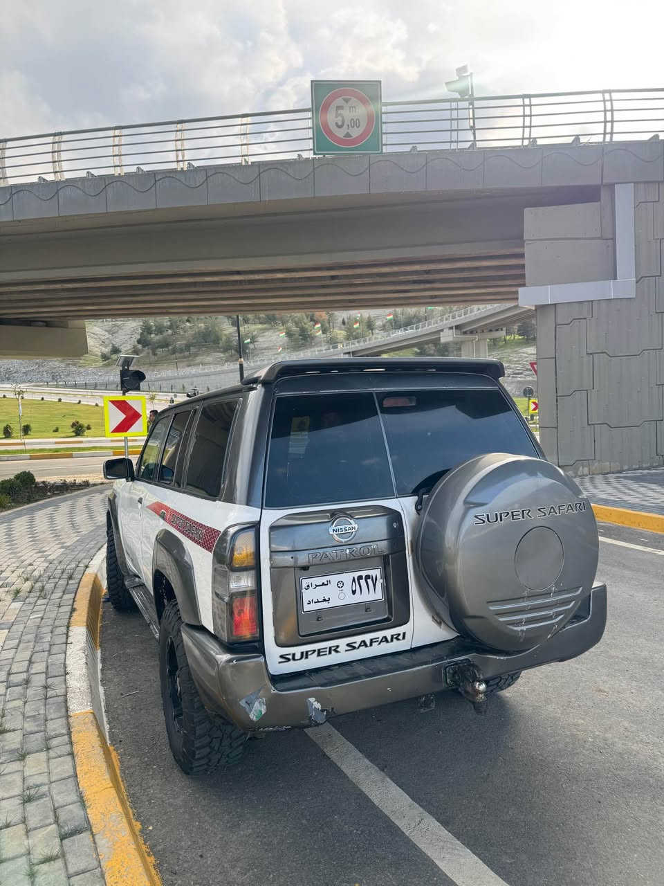 بترول ٢٠١٠ كتبا مزايده منافيست اسلي 
موس و براوه به شرته گيرر مه مه كينه به شرته
اكسل به شرته هه مووي به شرته
سعر١٠٠
***********
*********** مرغصور, أربيل
