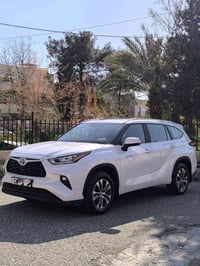 تويوتا هايلاندر • ٢٠٢٣ • هايبرد ٤×٤