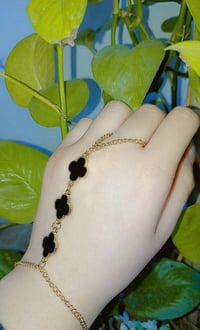 شبّاحية فان كليف • مجوهرات