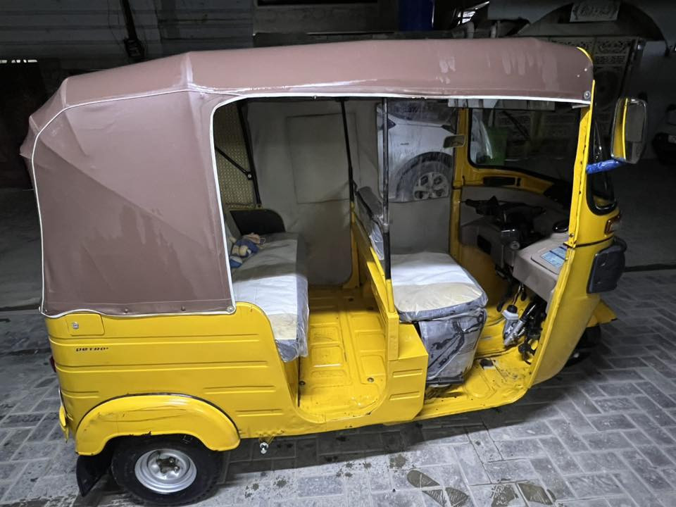 السلام عليكم تكتك موديل ٢٠٢٠ شهر 12تكتك خير من الله تحي وشوفه بعينك رقم وسنويه لمكان بغداد البلديات رقم تليفون ***********
