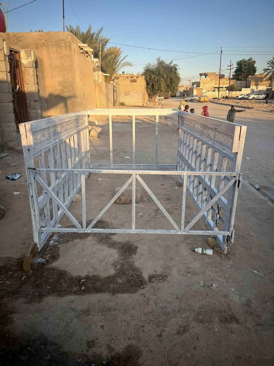 محجر نثيه جديد تفصال السعر 350 مكاني الشطره تجي شد وتروح ***********
