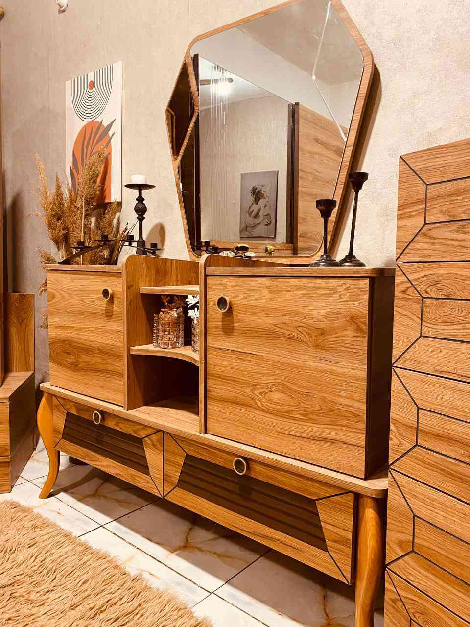 مكلفه بالنشر

غرفه تركيه 8 قطع باب الاول 
نوع ثكيل كولش
ب850 وبيه مجال
*********** واتساب
