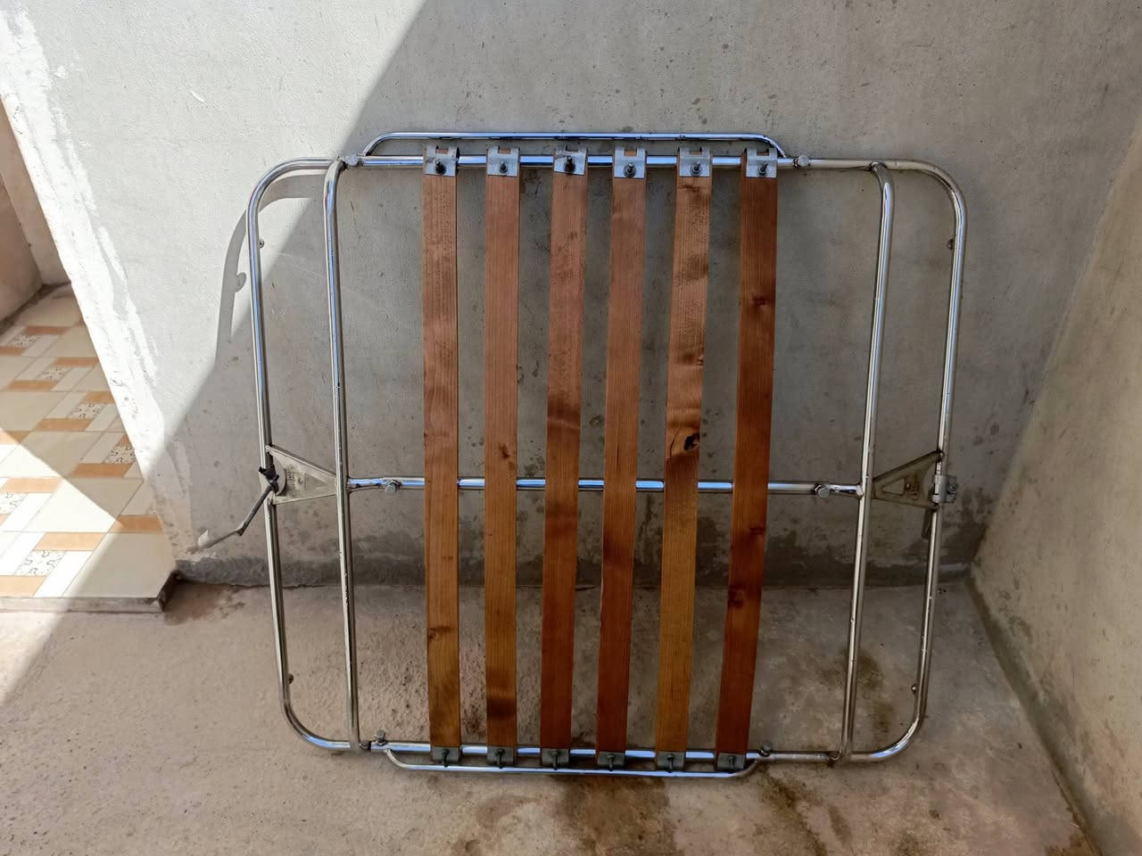 سيبايه للبيع جديده اسبوع مشدوده السعر ٥٠ ،، ***********
