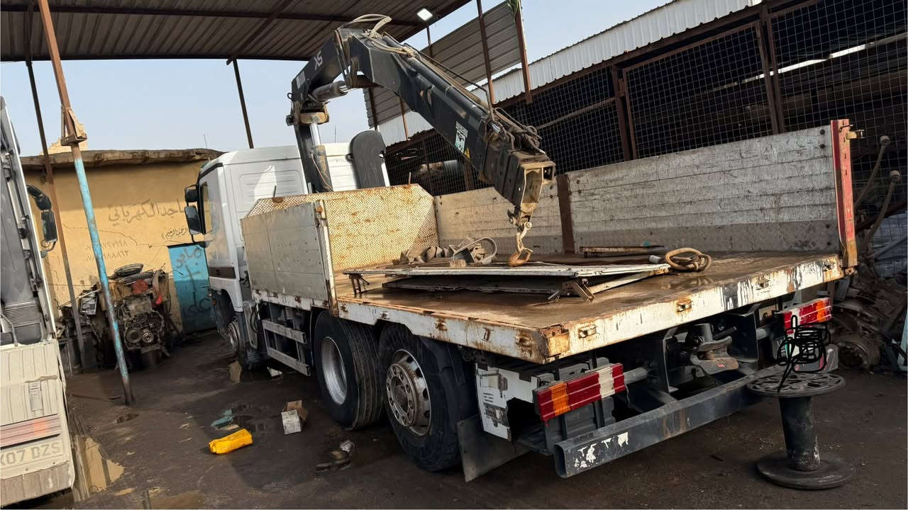 سلام عليكم للبيع كرين هياب 5طن سعر 280ورقة وبي مجال عنوان بصرة هاتف ***********
