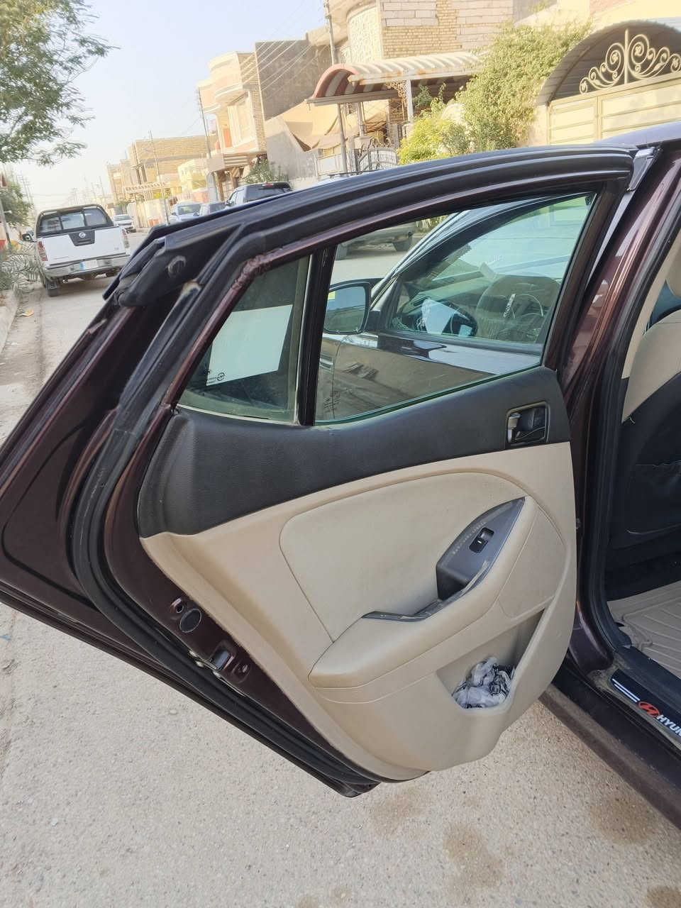 سياره كيا اوبتيما مديل 2015 وارد امريكي حادثه جاملغ وبنيد مبدلات مكفوله من الكلبه والعيب الشرعي مكينه وكير مكفولات
مواصفاتها 
مكينه GDi  
تحكم استيرن جهتين 
تبريد+تدفئه 
كير اتوماتيك+عادي رياضي 
شاشه تاب
نظام ايكو تقليل وقود+نظام سبورت
ماشيه 180mi
شاشة اعطال 
سنتر لوك 
اشاير امريا 
بلوجكترات
حداديه 90%
دواخل بيجي المرغوب 
سياره جاهزه اي نقص مابيه رقم بغداد انكليزي بسمي سنويه 29مشروع وطني سعره 105 مكانه ذي قار المركز 
***********
