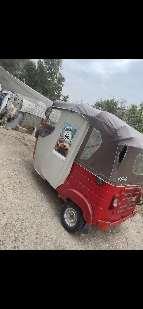 تكتك موديل 18سنويه ورقم جديد مكينه خير من الله لانتقيص لاتبخير تكتك بسمي تحويل ثاني يوم مثل ما گدامك بصوره مكاني ديالى بعقوبة 
 السعر4مليون ونص وبيها مجال هاذه رقمي وبي واتساب ***********
