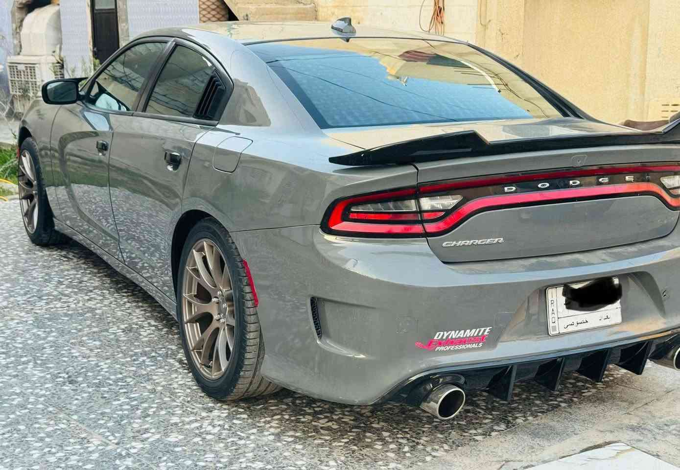 جارجر موديل _17_اصل اسمنتي رقم بغداد ممشاه _119_ موصفات SXT  محرك 3600 بدون ايرباك حادثه كلش حلو  ربع جاملغ الخلفي بأمريكا صور الحادث مرفقات  بجم  وحوض كبس السياره جاهزه كلش جديده ..
السعر195 $ 
مكان السياره حله مركز مدينة 
***********  اتصال فقط
