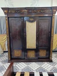 غرفه نوم شبابي • دولاب ٢٫١٠×٢٫٢٠ • سرير ١٫٥٠ م مع مرتبة