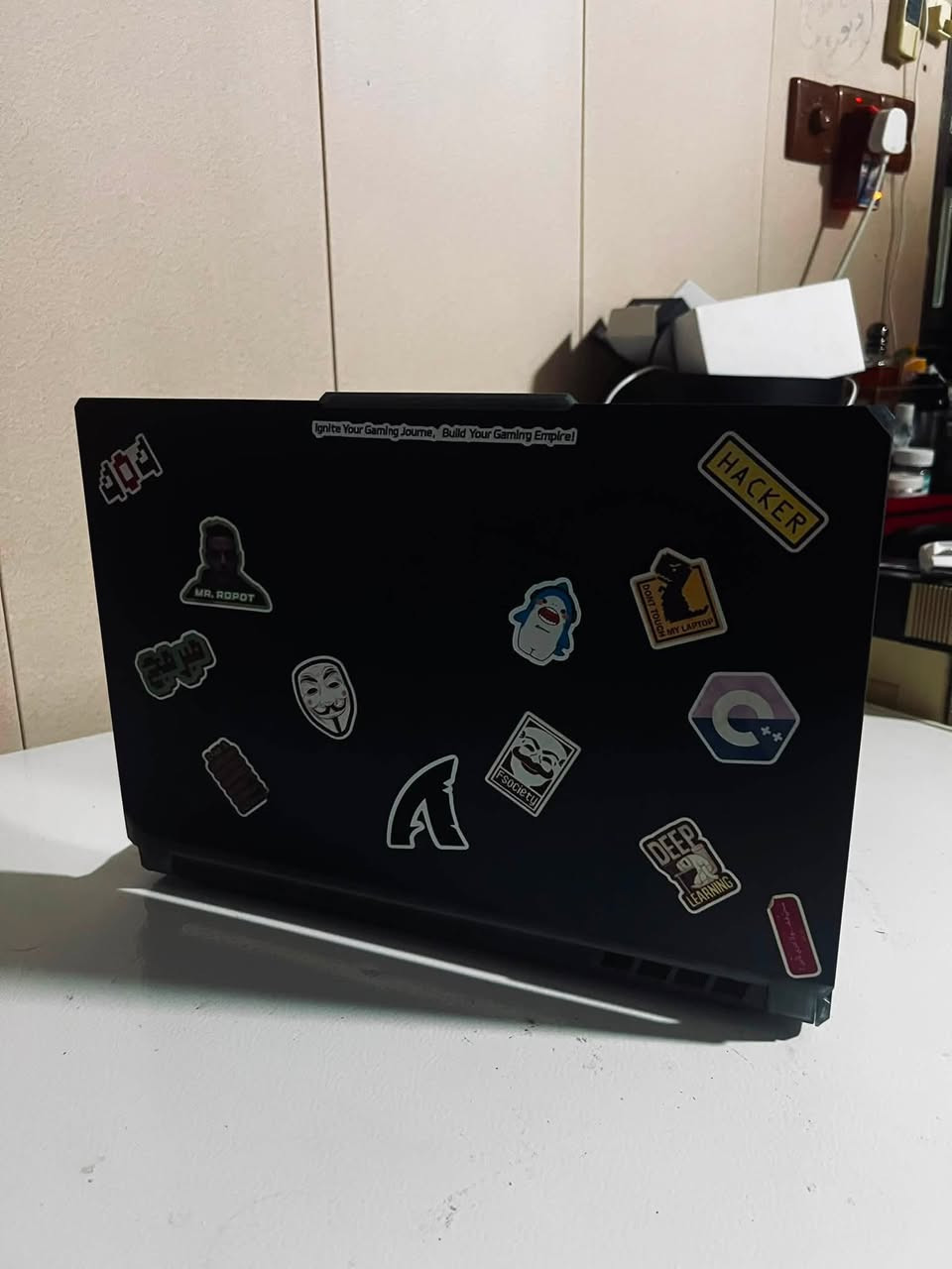 الوحش MSI Cyborg 15 كسر زيرو (Open Box) 🔥 بأقوى مواصفات وأنسب سعر!
⚙️ المواصفات التقنية:
 المعالج: Intel Core i7-13620H (الجيل 13)
 كرت الشاشة: Nvidia GeForce RTX 4060 (8GB)
 الرام: 16GB DDR5
 الهارد: [اكتب حجم هاردك 512GB أو 1TB] NVMe SSD
 الشاشة: 15.6 بوصة بدقة FHD وتردد 144Hz
 الحالة: Open Box (شبه جديد ونظيف جداً 100%)
📥 للاستفسار والسعر: يرجى مراسلة الصفحة أو الاتصال على الرقم [***********].
🚚 متوفر توصيل لكافة المحافظات.
