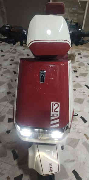 سلام عليكم اخواني دراجه للبيع جديده مستعمل قليل سرعة 63 سته بطاريات سعرها ٦٠٠ الف بيها مجال للطيبين *********** كركوك
