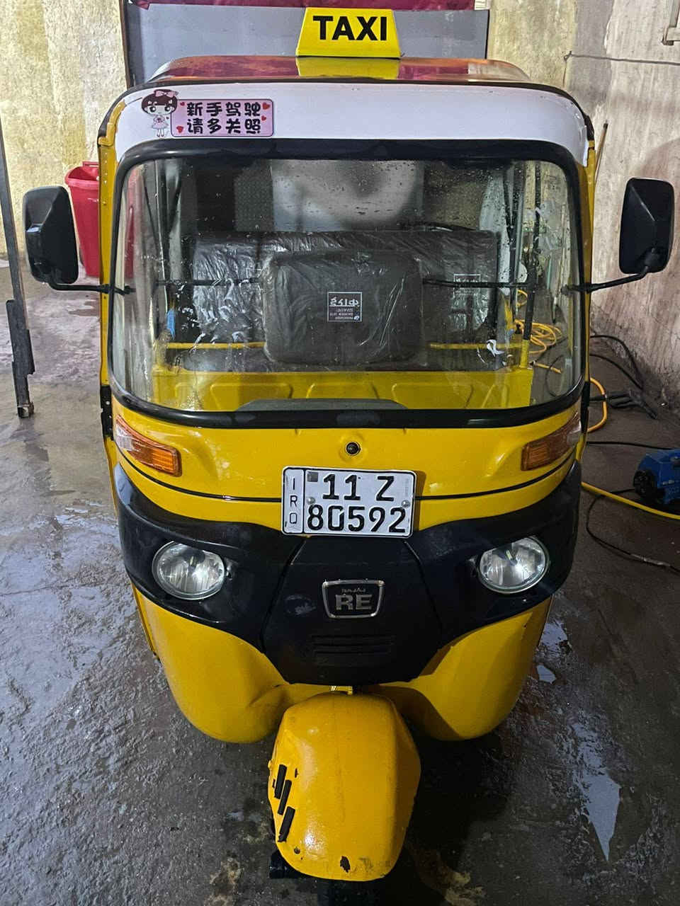 السلام عليكم تكتك للبيع موديل 21  شهر 12رقم سنوية بسمي بغداد  تكتك خير من الله تكتك أي نقص مابيهة تكتك معمرة وصبوغة عام تكتك بيهة ضربة بل لغد بصيطة لل تواصل رقم  الهاتف ***********
