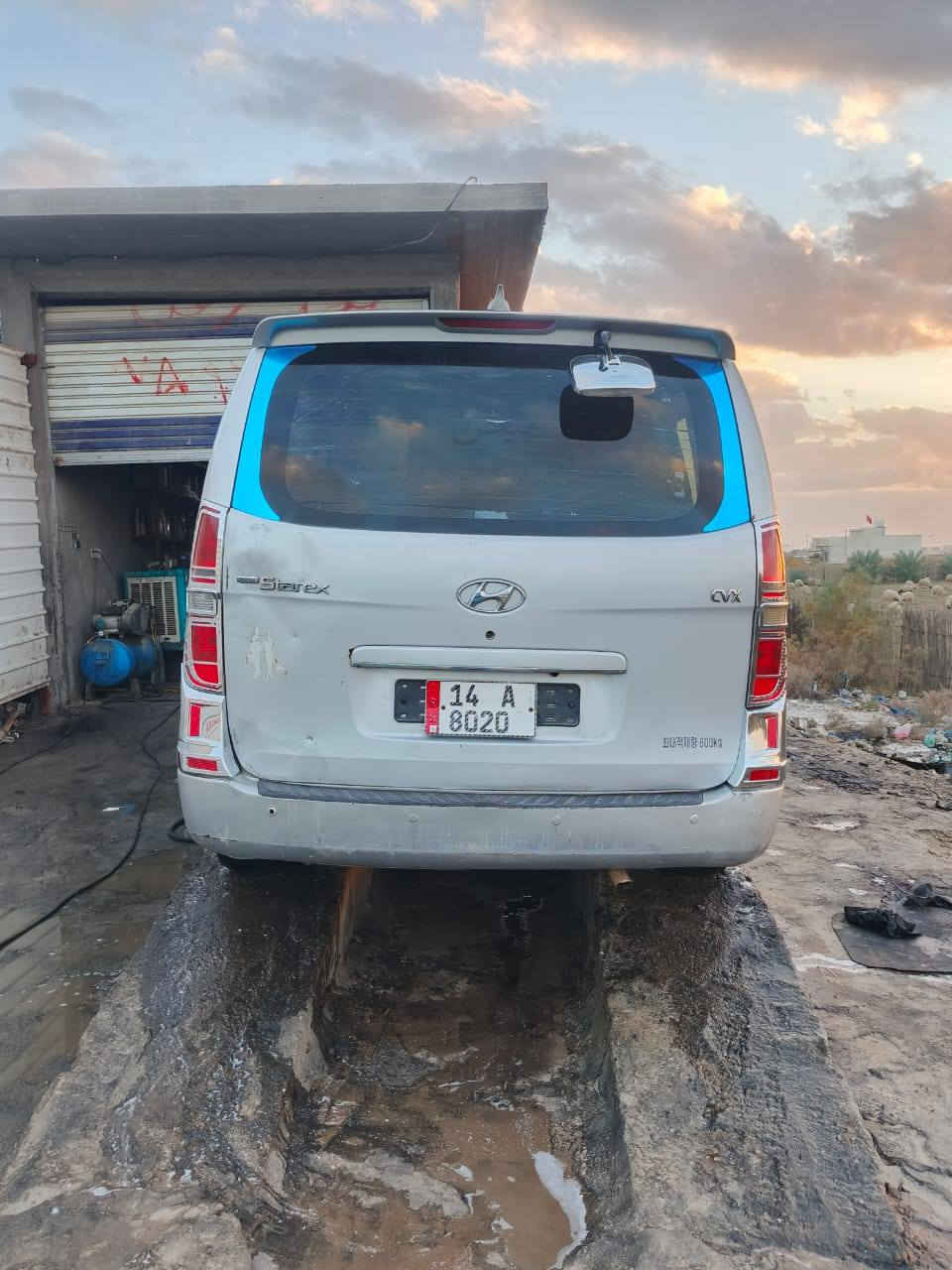 سلام عليكم ستاركس للبيع مديل ٢٠٠٨مسكر اصل اوتماتيك سياره جاهزه من كلشي مكينه كير حداديه تبريد مكان ناصريه مركز السعر ١٣٠وبيه مجال الشراي يتصل ***********
***********
