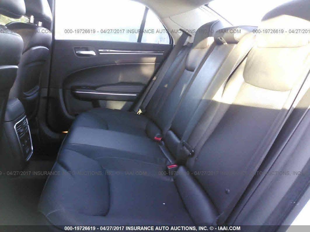 أوباما 17 اصل فئة C فول
ماشية 160 حقيقي
حادثها والسونار موجودات بلمنشور
مكان السيارة / الشطرة
السنوية وهزه جديده مال هاي سنة بأسمي
رقم ميسان 
ادامة كاملة حدادية موبار اصلي
السعر 225 قفل
رقم الهاتف ***********
