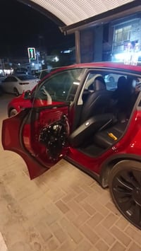 عرض خاص طوال ايام الشهر الكريم تركيب وبيع زجاج السيارات الحديثه والقدي...