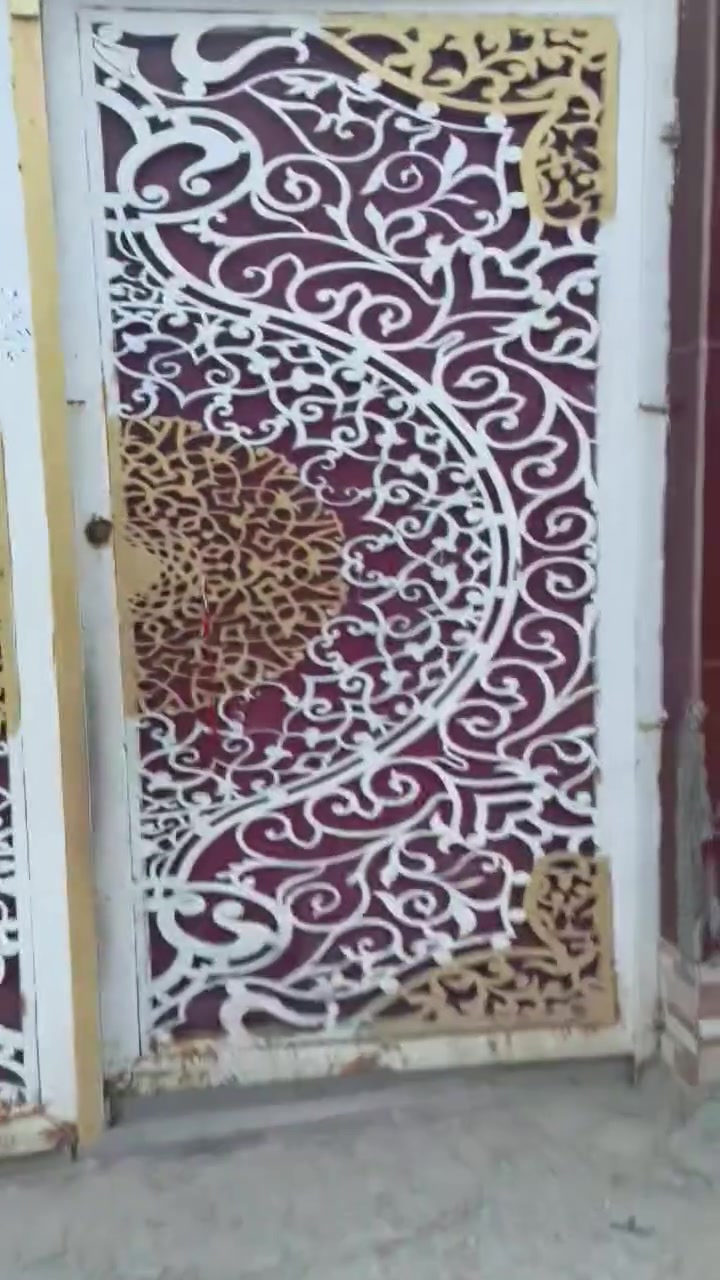 بيت البيع او مروس بعرصه حسب القناعه والفرق البيت بناء جديد حي عاصي قرب المحيط او بيع السعر خاص او التصال عل رقم 📱 ‏‪***********‬‏

