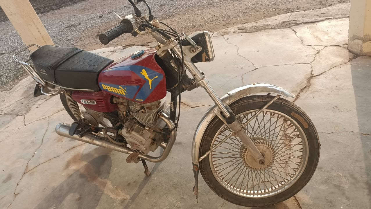 موطور اربعه كير محرك 5 نص هندر ضو شغال كلو كامل شغل وامش السعر 175 وبي مجال .***********
