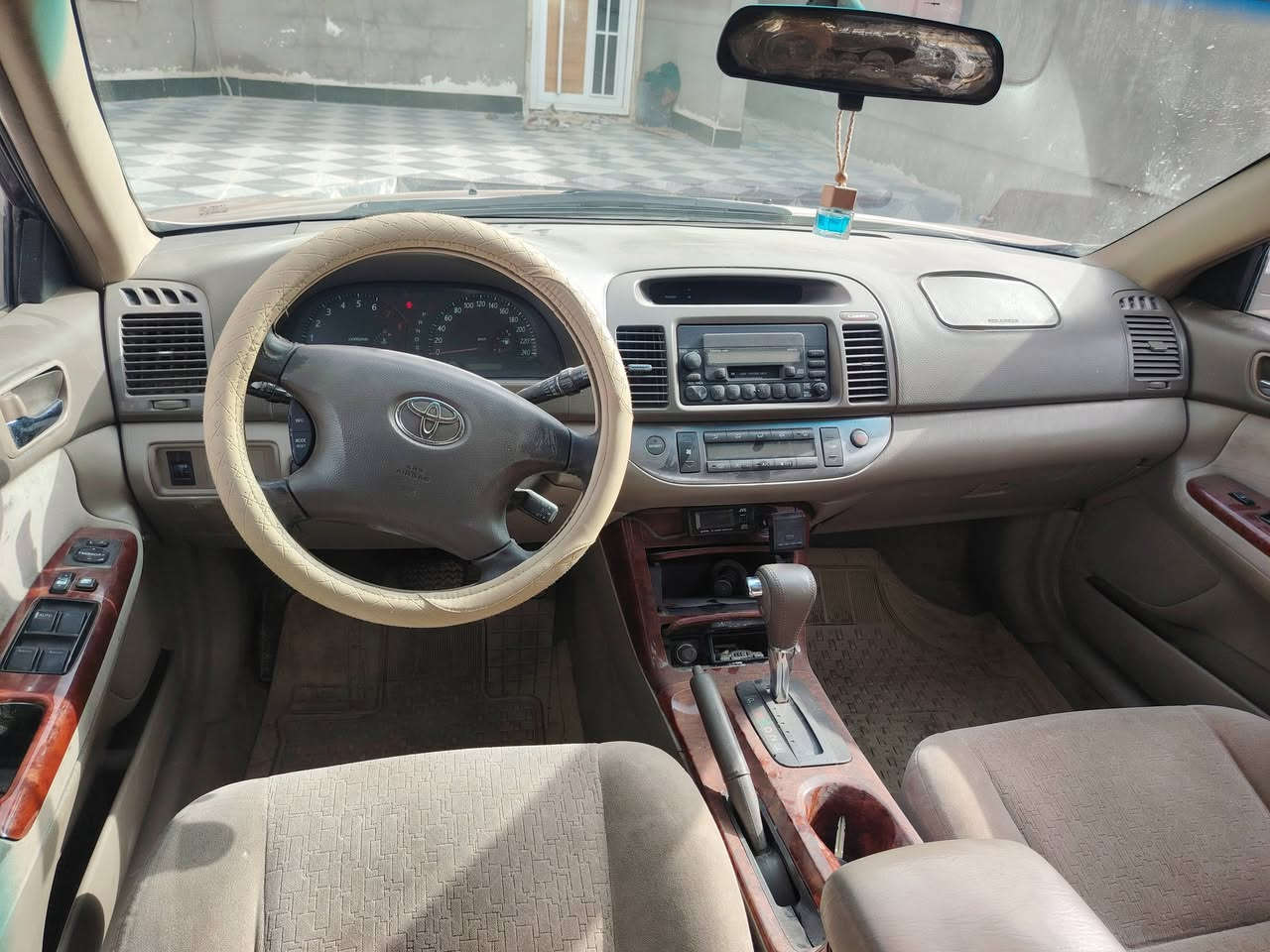 كامري 2006 خليجي محرك 6 السياره مصبوغه عام أثر جراد بدون معجون صبغ جديد السياره فول مواصفات فتحه تبريد لمس  كير محرك تخم تاير تبريد وتدفئه جاهزه رقم دولي بسمي تحول مباشر السعر 95  تلفون ***********
