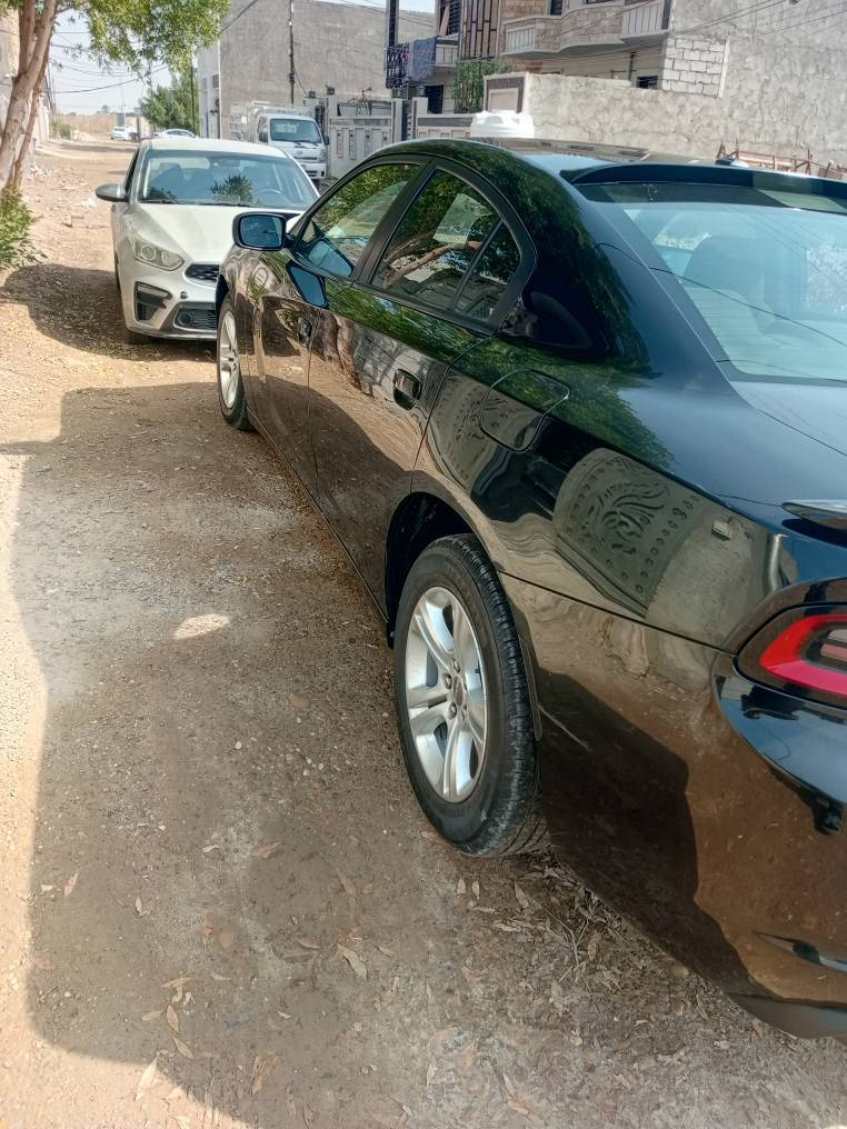 السلام عليكم جارجر موديل 21 فئه sxt ضرر باب خلفي وجاملغ عكس سائق سعره 210 مكان بغداد حي جهاد للاتصال على ***********.     *********** بغداد, العراق
