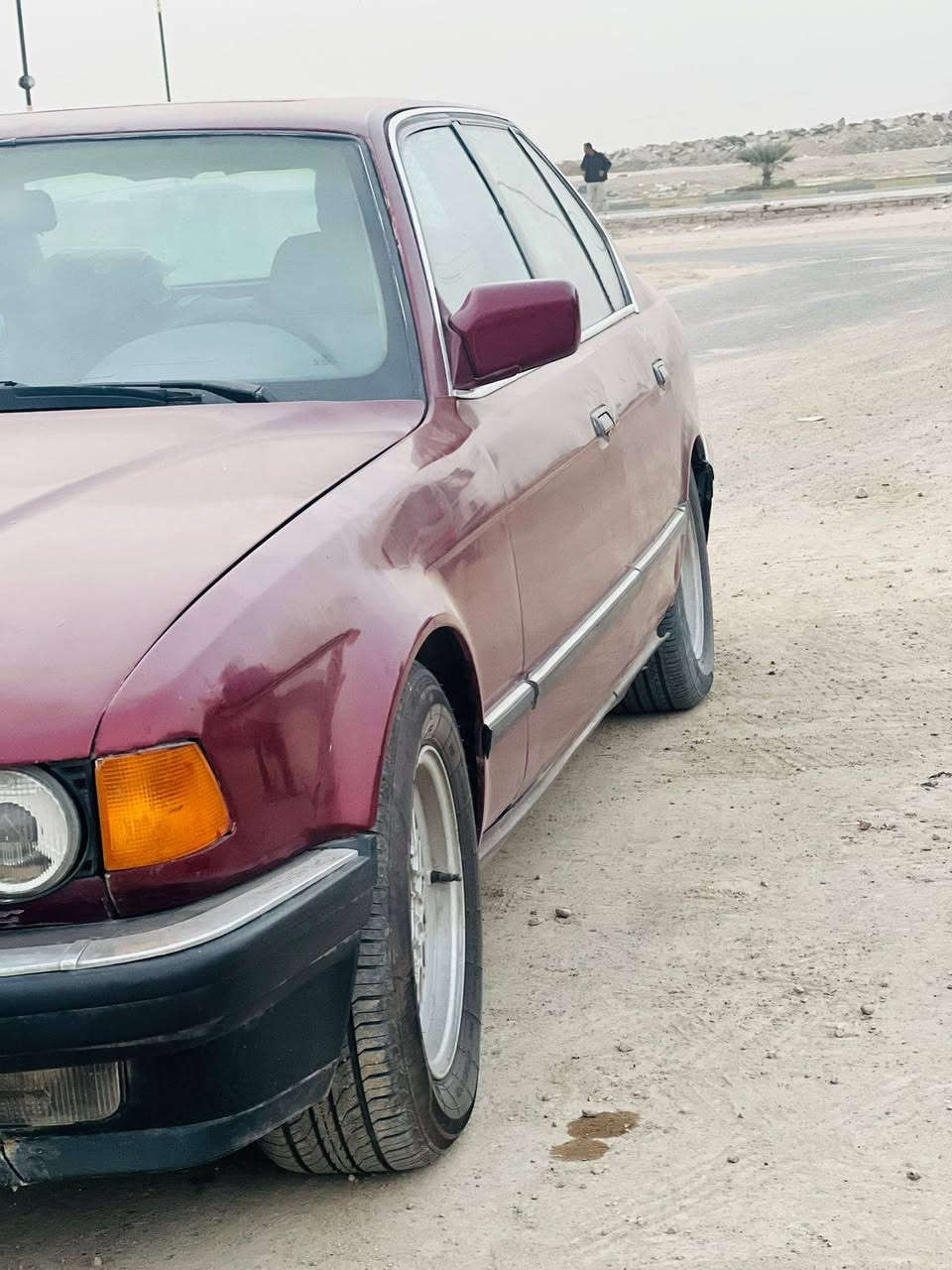 بي ام 735مكينه 8سلندر مسكر
السياره جاهزه من كلشي حداديه 
مكينه مكفوله 
كير مكفول 
حداديه جديده 
رقم بصره 
تخم تأيرات 
السياره موجوده بابو الخصيب السعر 55وبيه مجال 
للاستفسار اتصل ***********
