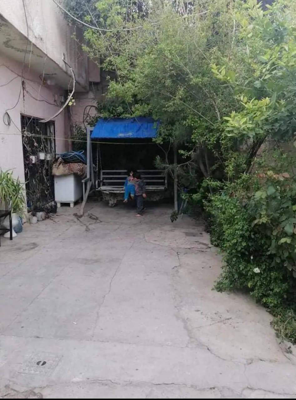 بيت للبيع المساحة ٢٠٠ متر طابو صرف طابق واحد العنوان كركوك حي الواسطي خلف صيدلية الواسطي السعر ١٩٠ مليون مع المجال للاستفسار الاتصال على الارقام التالية ***********او ***********او مراجعة مكتب الصالح للعقار الواقع حي النصر الشارع الوسط قرب ساحة الغاز نستقبل كافه العروض
