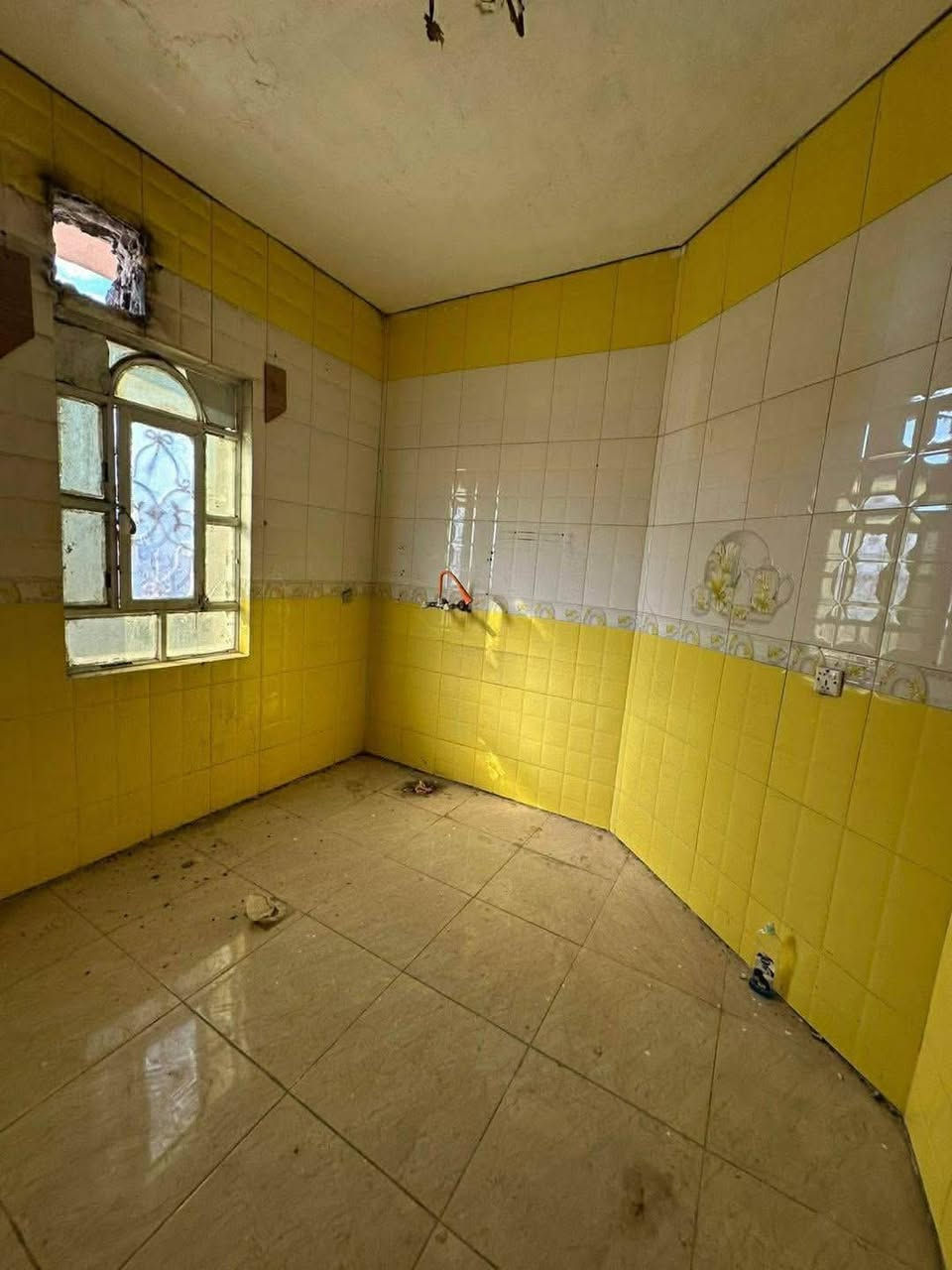 شقه #للايجار السكني

الموقع /شارع٦٠ ♦️
قرب مجمع الضامن الطبي

المساحه /٨٠ م ♦️

تحتوي على :♦️
/ غرفه نوم / صاله / مطبخ / مجمع صحي

مبلغ الايجار / ٣٠٠ الف
للاستفسا. اكثر:

  📞***********
