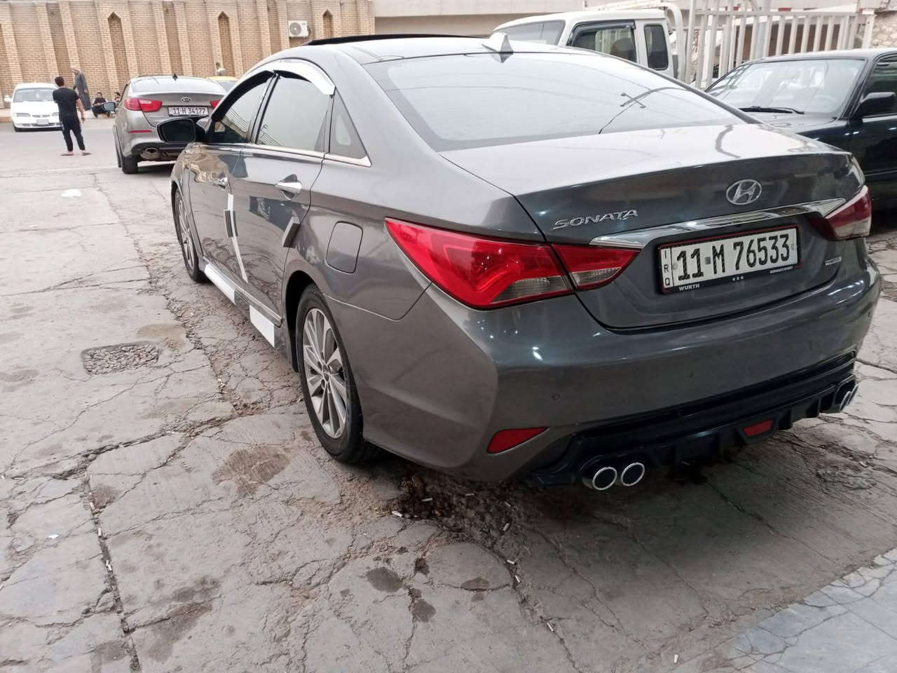 سلام عليكم للبيع سوناتا 2014 ورد امريكي محرك 2400   فووول موصفات بنراما تخم تاير سيار جاهزه من كلشي بيهه اربع قطع صبغ بدون دواخل فقط رقم بغداد تحويل ثاني يوم سعر 103 
***********
