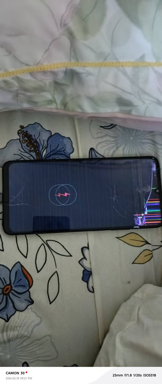 جهاز ريلمي نوت ٥٠ للبيع سعر ٣٠
شاشه مكسوره وجهاز شغال رقمي ***********
