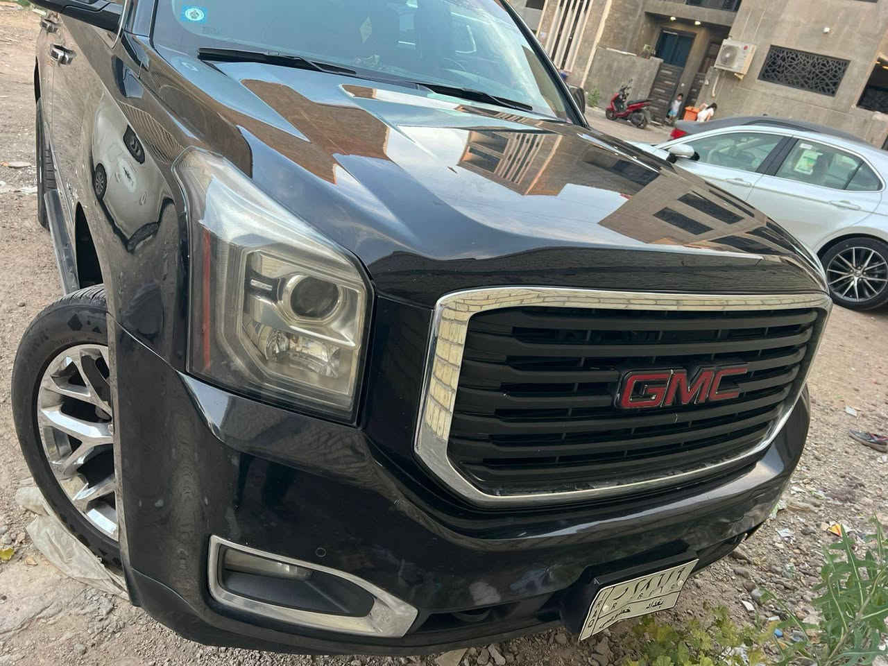 السلام عليكم  جمسي دنلي  موديل 20 وكاله  بدون ظررشاشه وكامره كشنات كهرباء تشغل عن بعد ماشيه 140 ألف مكفوله كفاله عامه السعر 35 ألف *********** المكان بغداد حي اور قرب جامع الفردوس
