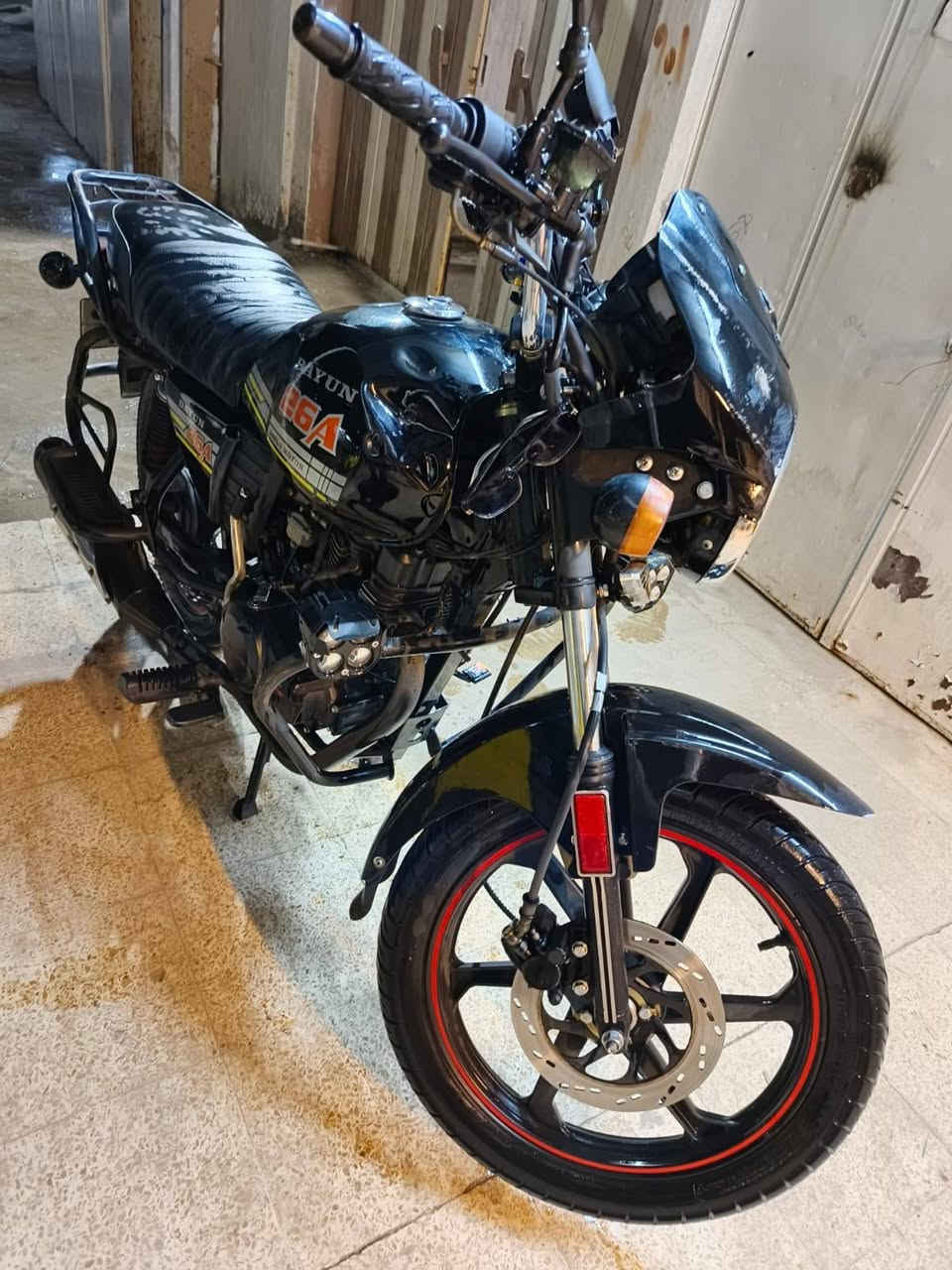 مرحبا شباب ماطور دايون للبيع
☑️ماطور شرط مامفتوح 
☑️ماطور كدام العين بي بس شويه ضربه بالتانكي 
السعر خاص للتواصل هذا رقمي بي وتساب 

***********
