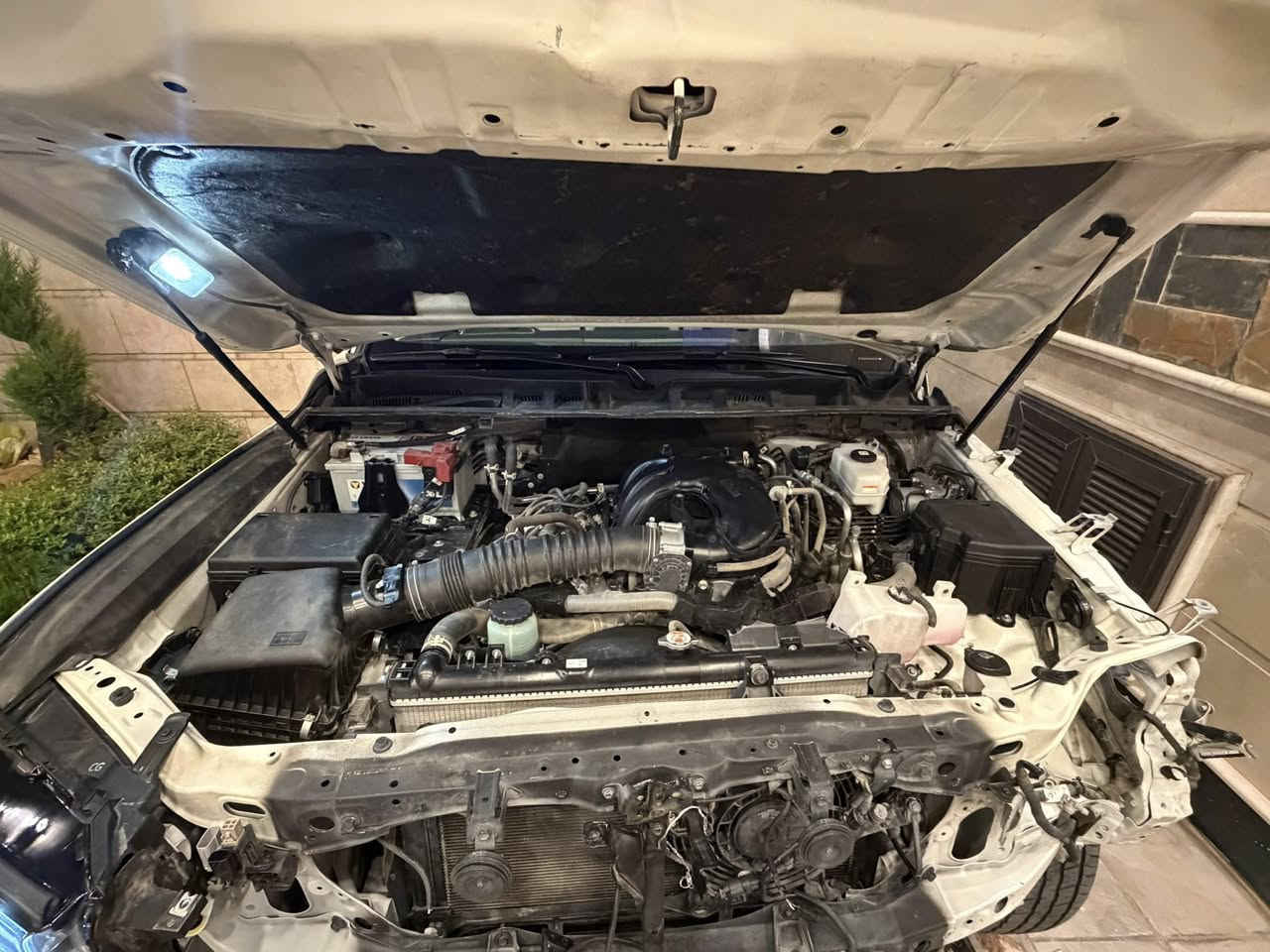 لاندكروز 2023 vx لميتد تنفس طبيعي ابيعها على حادثها رقم بغداد الدولي تحويل ثاني السيارة شغالة وتمشي الايرباكات طاكة مكاني بغداد شارع فلسطين للاستفسار 
***********
