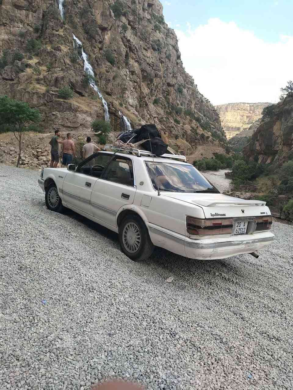 سلام عليكم
هارتوب موديل 1988 يسره بلاد
كير محرك ونجي حاويه يباني مكفولات
كهربائيات كله شغاله
تبريد شغال ثلج ❄️
سنويه 31 بسمي مداور ثاني يوم
اترايك ١٢٠ وفوك
تخم تايرات جديد
رقمه ديالى 
مطلوب بيه ٤٠ وبيه مجال
***********
