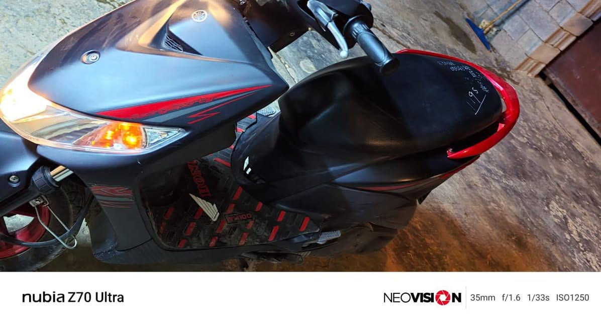 السلام عليكم دراجه جي تي ار ياباني للبيع التفاصيل بل فيديو السعر 1500وبيهه مجال لشراي اليريد يتصل ***********
