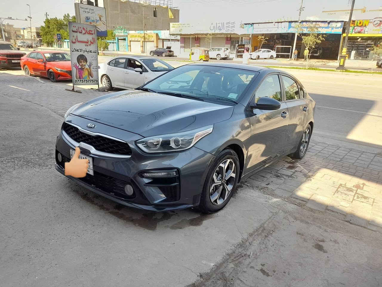 السلام عليكم  كيا فورتي موديل  2019  حادثه البابتين مال السياق ماشيه 55 ميل   السعر 130 وبيها مجال مكانه بغداد   للتواصل   ***********
