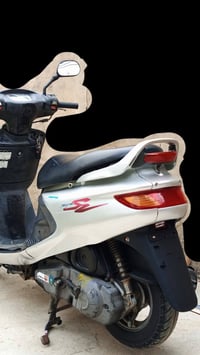 فراشة نثية • ١٤٠ • اخرس