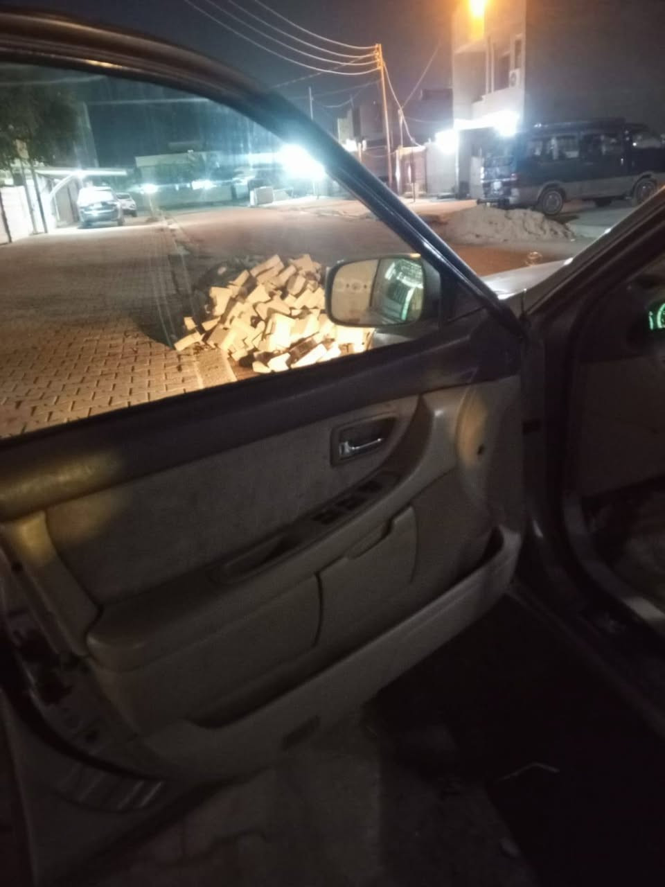 اڤلون ٢٠٠٢ للبيع محرك جديد حدادية نص عمر بيها المشط كايمة الجبنة مالتة والباقي واضح عندك بيها ضربة خلفية فقط بجم مابي مشكلة تجي تشفحص وتاخذ السعر ٦٥
للاتصال ***********
اڤلون ٢٠٠٢ للبيع محرك جديد حدادية نص عمر بيها المشط كايمة الجبنة مالتة والباقي واضح عندك بيها ضربة خلفية فقط بجم مابي مشكلة تجي تفحص وتاخذ السعر ٦٥
