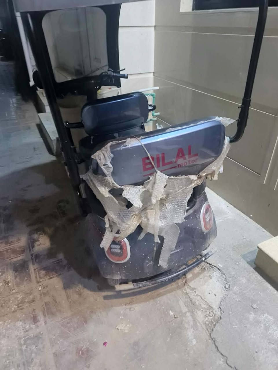 دراجه شحن نضيفه جدا سعره مليون 150 كربلاء شراي يتفضل خاص


**إذا كنت صاحب هذا الإعلان وتريد حذفه لأي سبب، رجاءا أرسل رسالة إلى الدعم الفني**