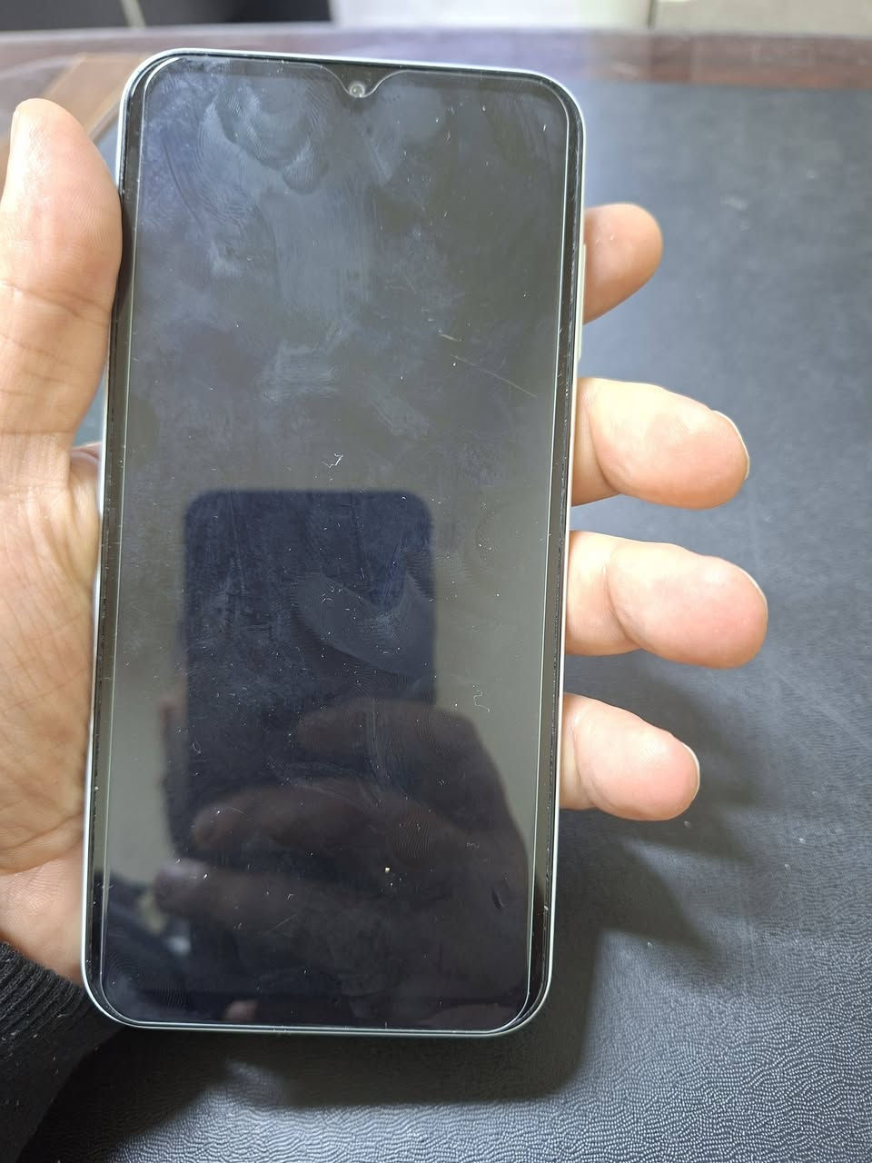 السلام عليكم طبعا من رخصه الادمن 
جهاز سامسونك A15 الذاكره ٢٥٦/٨ للبيع 
السعر ١٢٥


**إذا كنت صاحب هذا الإعلان وتريد حذفه لأي سبب، رجاءا أرسل رسالة إلى الدعم الفني**