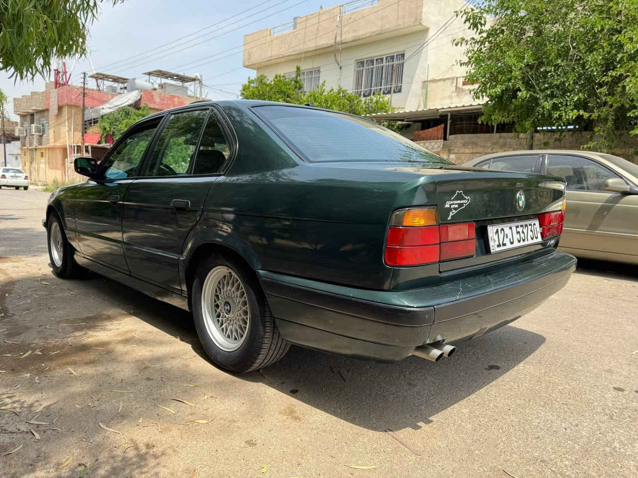 بي ام 520 ألماني  1991 🚫
 السعر 65 $ وبيهاا مجال 
اصل بليتة وسنوية
محرك كبس شرط
وكير اتوماتيك 
فتحة سقف سلايت 
جامات امامي كهرباء 
تبريد ثلج ❄️ 
كهربائيات كلهاا شغالة وع وضع الشركة
ويل خلية 
طخم تاير جديد
بدون ضرر ✅
فقط صبغ جمالية 🚫
رقم نينوى دولي بأسمي سنوية 
لغاية 2030

مكان السيارة موصل ايسر 

***********

***********
