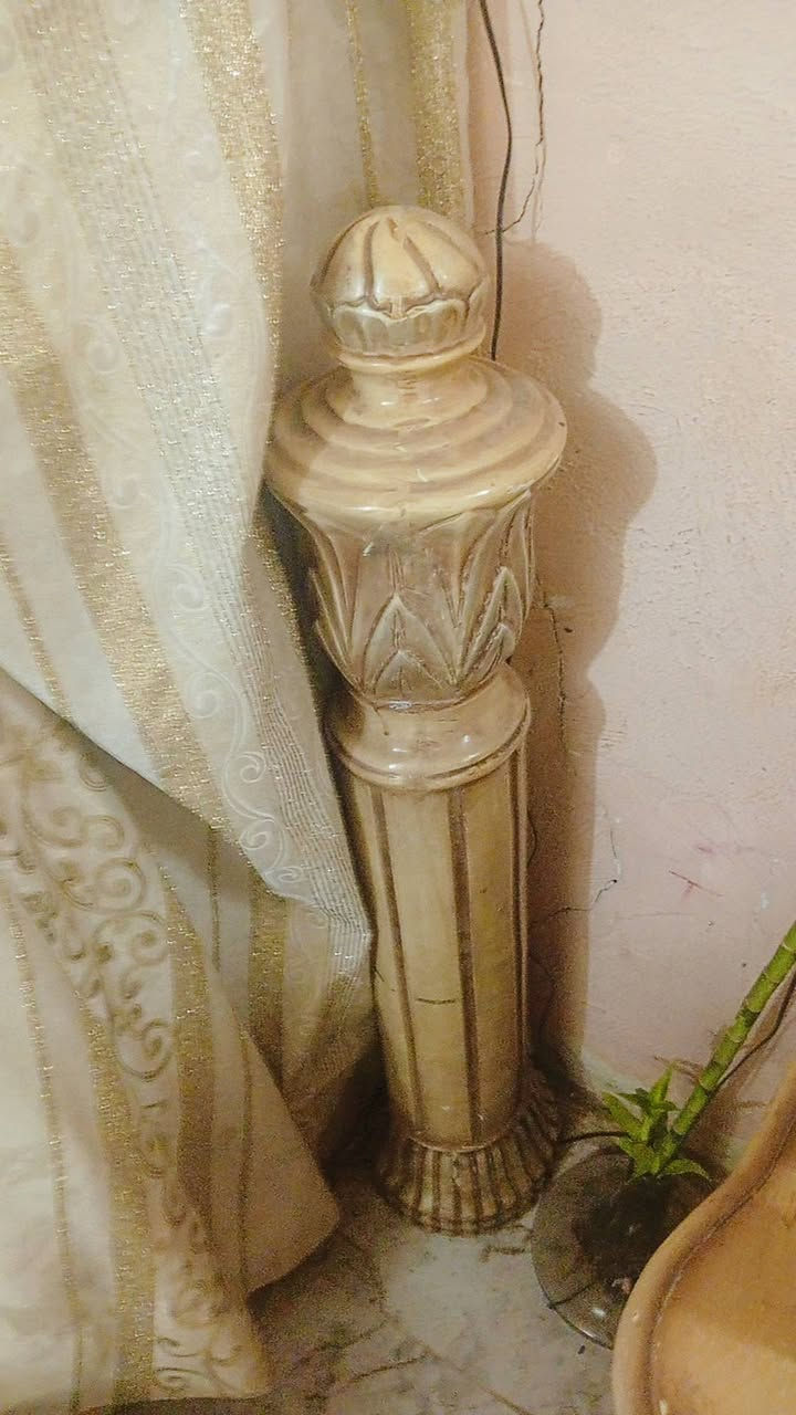 غرفه نوم للبيع مستخدمه عوزه بس قفاله جديده كلش نضيفه لا شخوط وله يي شي مكاني بغداد حريه سعره 500


**إذا كنت صاحب هذا الإعلان وتريد حذفه لأي سبب، رجاءا أرسل رسالة إلى الدعم الفني**