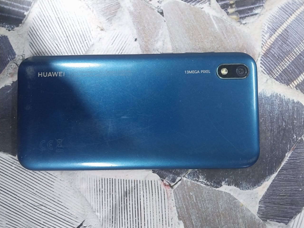 هواوي Y5 2019 
✅️ بي افطور بالشاشه 
📱 الشاشة: 5.71 إنج HD+
⚙️ المعالج: MediaTek Helio A
💾 الرام: 2GB
💽 الذاكرة الداخلية: 32
📸 الكاميرا الخلفية: 13MP
🤳 الكاميرا الأمامية: 5MP
🔋 البطارية: 3020mAh
📲 النظام: Android 9 مع واجهة EMUI 9
السعر 45 الف 
يوجد توصيل بغداد, العراق


**إذا كنت صاحب هذا الإعلان وتريد حذفه لأي سبب، رجاءا أرسل رسالة إلى الدعم الفني**