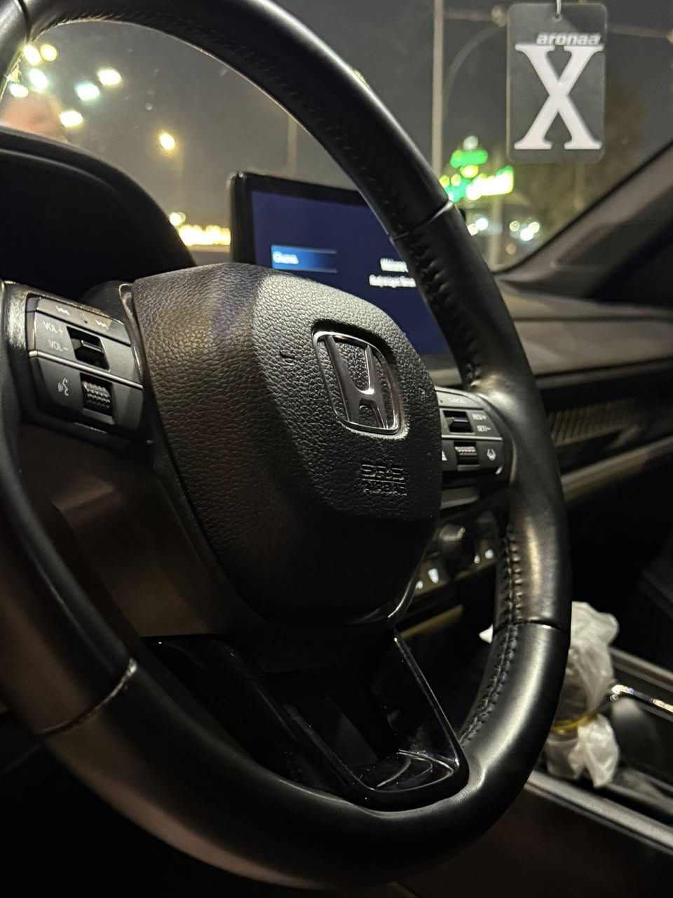 اكورد. سبورت هايبرد. 2024.
للبيع.  ماشيه.  30 الف. فقط. 

مكينه. 2000. هايبرد 

السياره جديده كلش. 

حادث. بابين. بدون. دواخل.  مبدلات. لون. 

السياره. بدون. صبغ 

بدون. ايرباك.  

بغداد. اليرموك. 

***********
