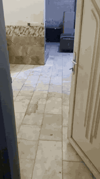 يا الله 
شقه ارضيه للايجار حي الأطباء ب ٣٥٠
***********
