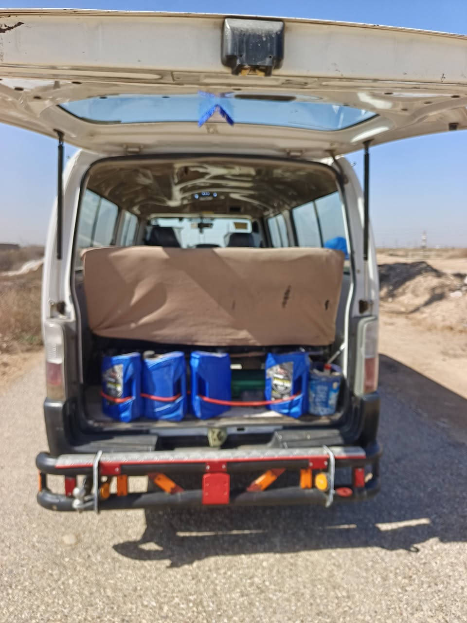 السلام عليكم نيسان يورفان 2008سياره كفاله عامه گير مكينه اكسل كفاله سياره علا وضع شركه دوشمه قبل 3اشهر دوشمتها رقم بغداد دولي بسمي مداور ثاني يوم  سنويه 2030تخم تاير كهربايات كلها شقاله سياره مابيها اي نقص سيبايه. وياها سعر 125وبيها مجال بسيط مكان سياره بغداد رقم ***********وي ستفسار نتصال
