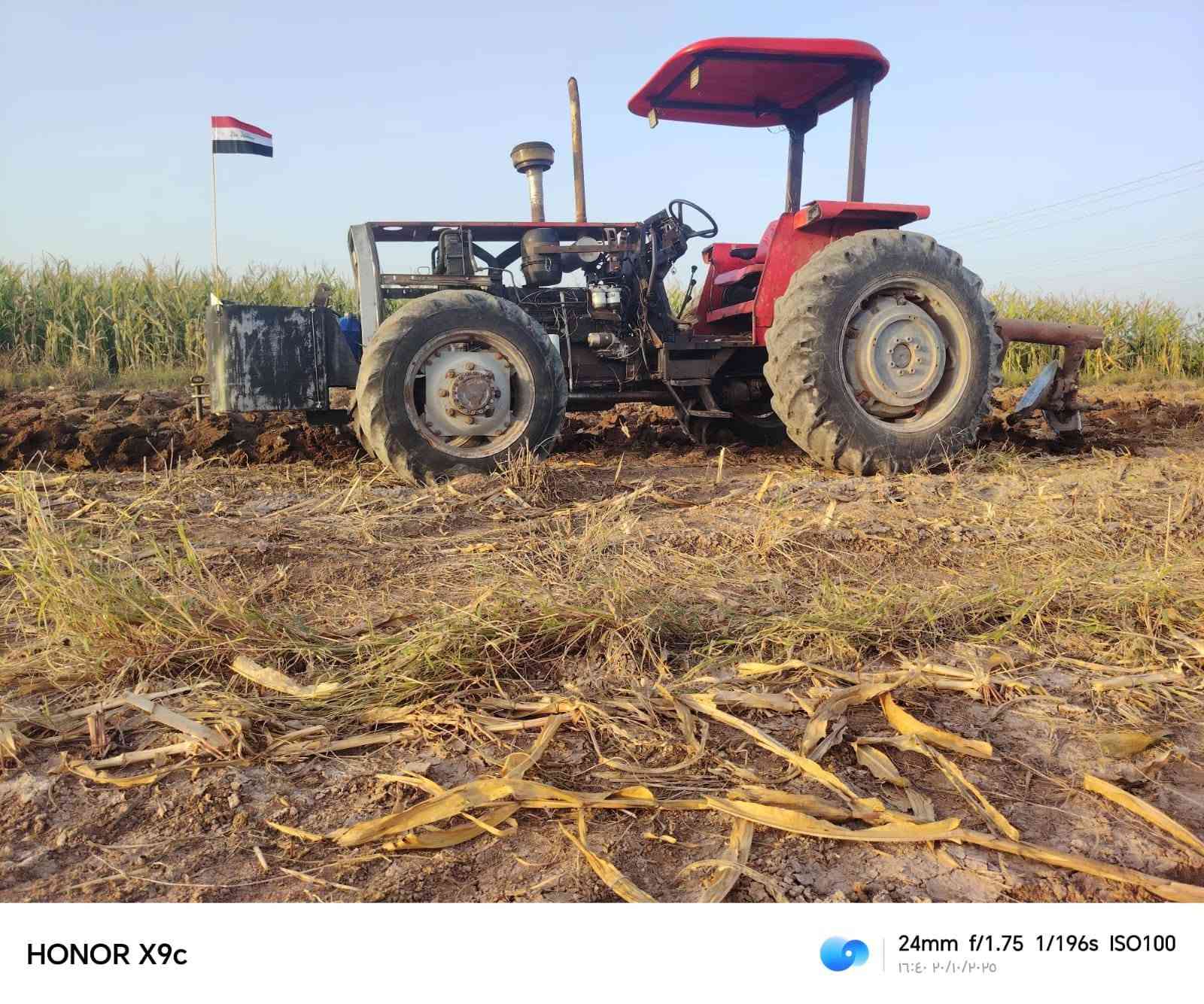 السلام عليكم تنكتر ايراني 6سلندر نضيف محرك ولا صرف ولا بخار كهربايات شغاله يرهم بيع ورهم مراوس دبل، 4سلندر مكاني حويجه ***********
