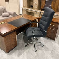 ميز رئاسي تركي • ١٦٠سم • وجه جلد